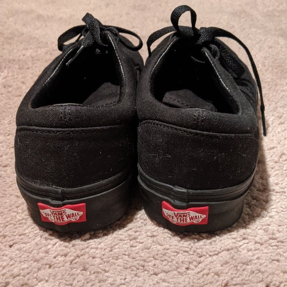 Vans black skate shoe men's 7 women's 8.5 - Picture 5 of 10